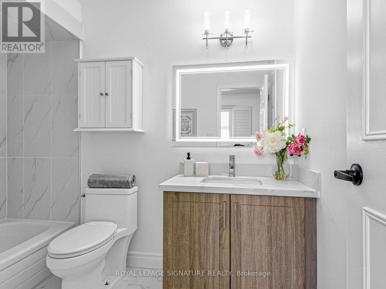 12 Strathmore Drive, Markham, ON photo 26