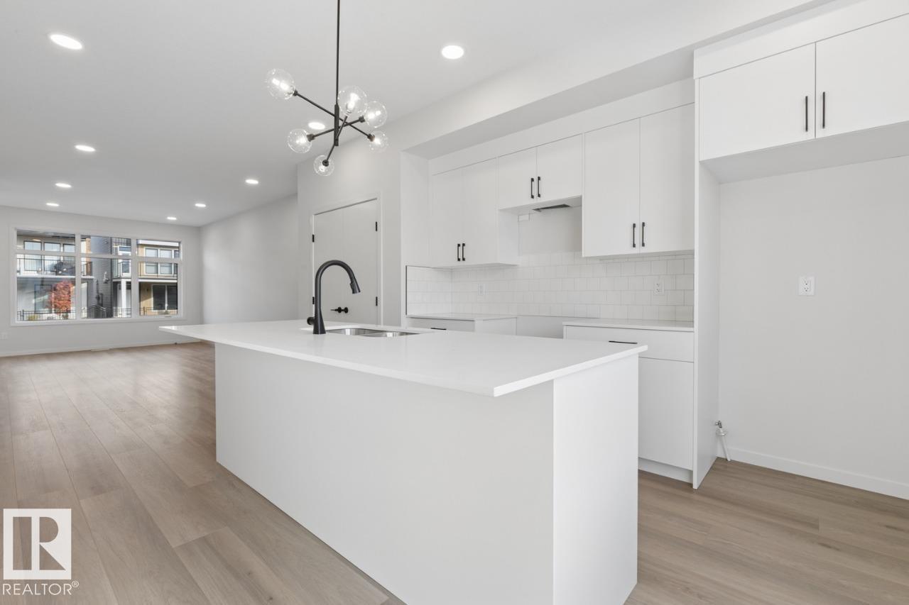 7530 Klapstein LI SW, Edmonton — photo 10