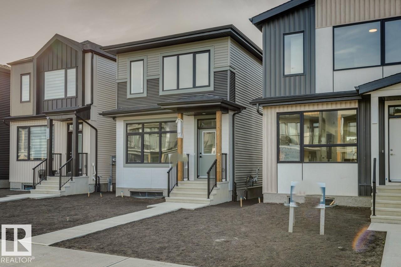 7530 Klapstein LI SW, Edmonton — photo 2