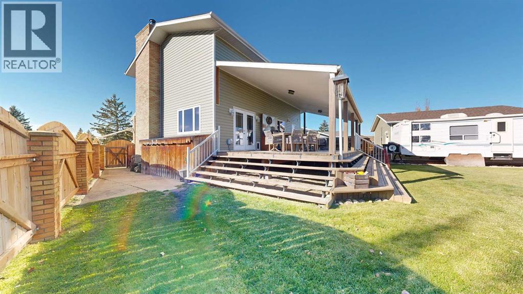 Listing photo – 4125 61 Street, Stettler
