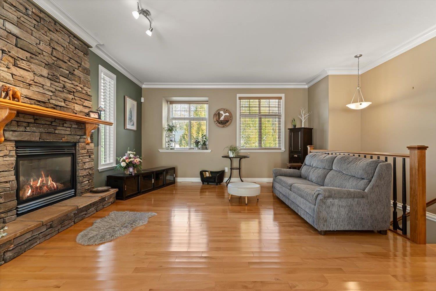 Photo of 36220 BUCKINGHAM DRIVE 5