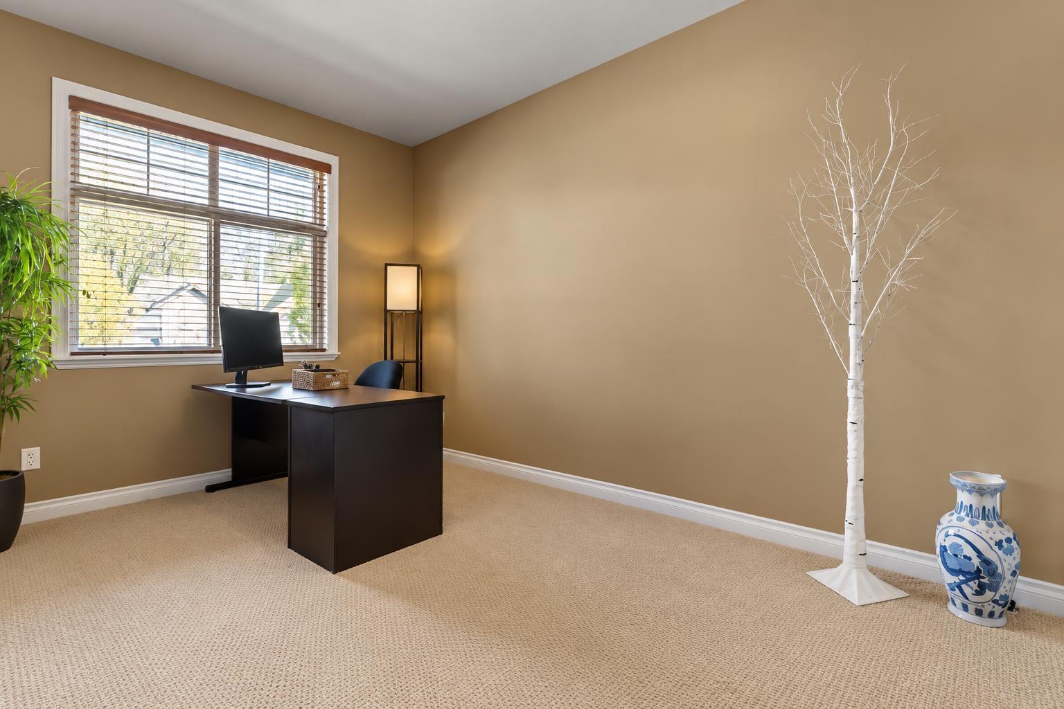 Photo of 36220 BUCKINGHAM DRIVE 26