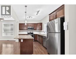 2pc Bathroom - 83 Kincora Heath Nw, Calgary, AB T3R0G6 Photo 6