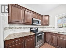 Laundry room - 83 Kincora Heath Nw, Calgary, AB T3R0G6 Photo 10