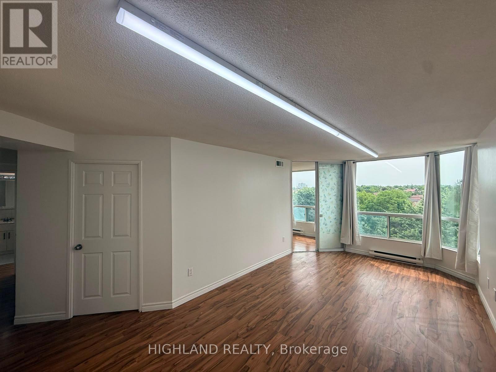 412 - 4470 TUCANA COURT, Mississauga (Hurontario) — photo 3