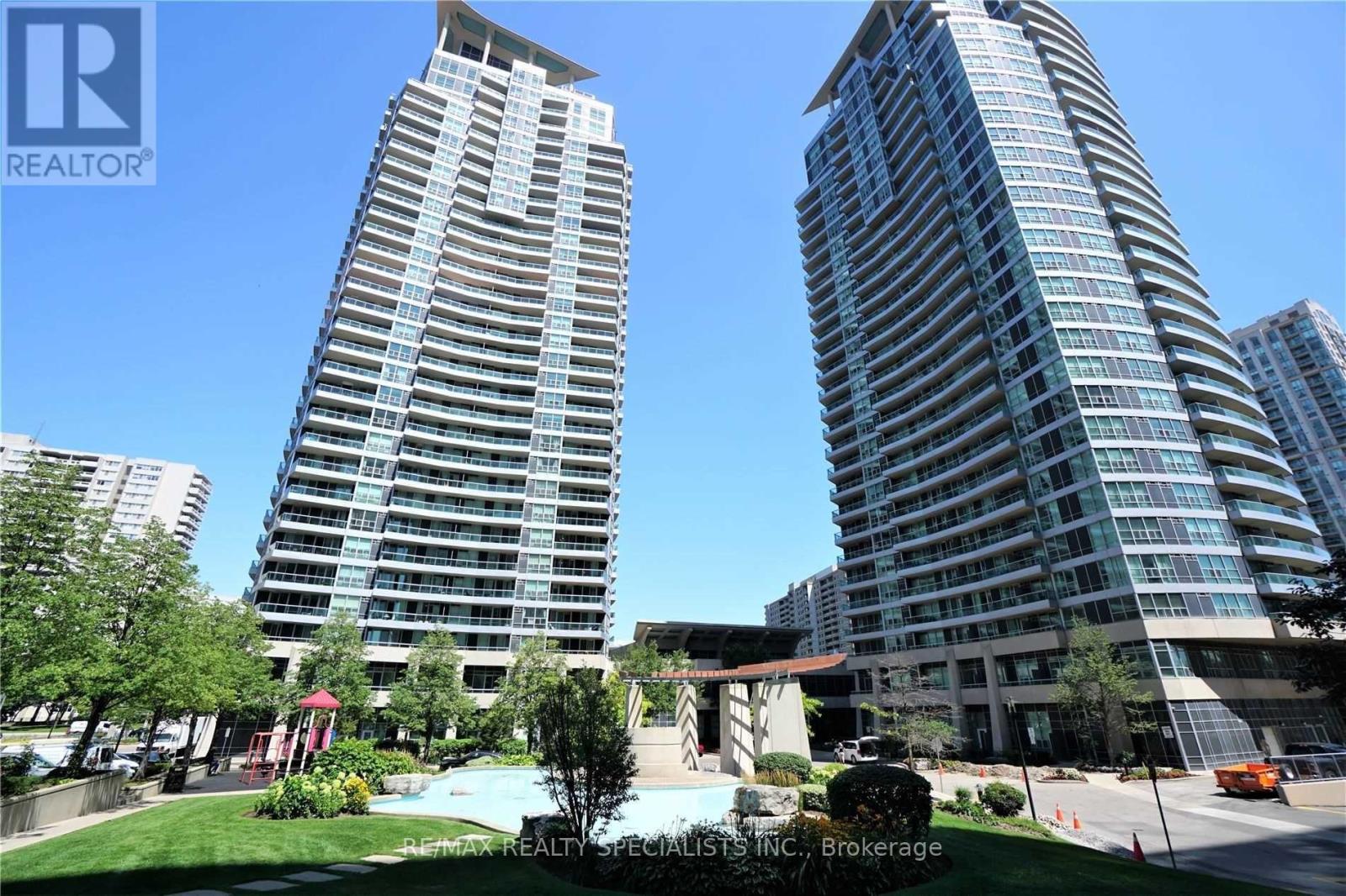 2207- 33 Elm Drive, Mississauga, ON photo 2