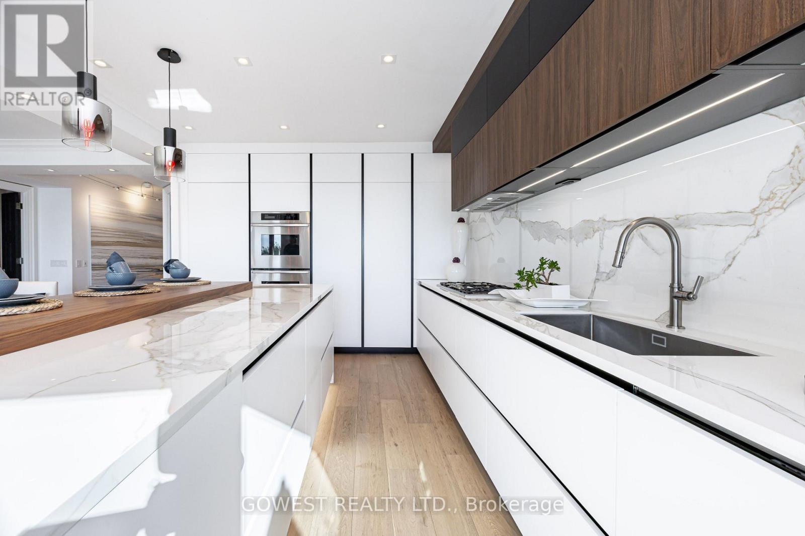 318- 2095 Lake Shore Boulevard West, Toronto, ON photo 29