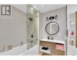 2 Foch Avenue, Toronto, ON M8W3W8 Photo 18