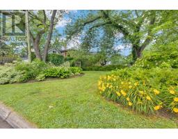 2 Foch Avenue, Toronto, ON M8W3W8 Photo 35