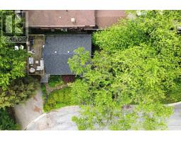 2 Foch Avenue, Toronto, ON M8W3W8 Photo 36