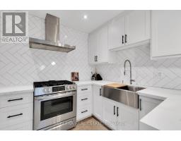 2 Foch Avenue, Toronto, ON M8W3W8 Photo 9