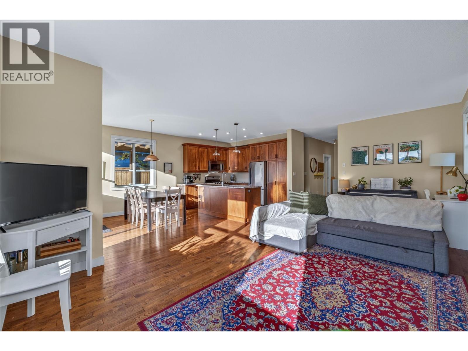644 VICTORIA Drive Unit# 101, Penticton