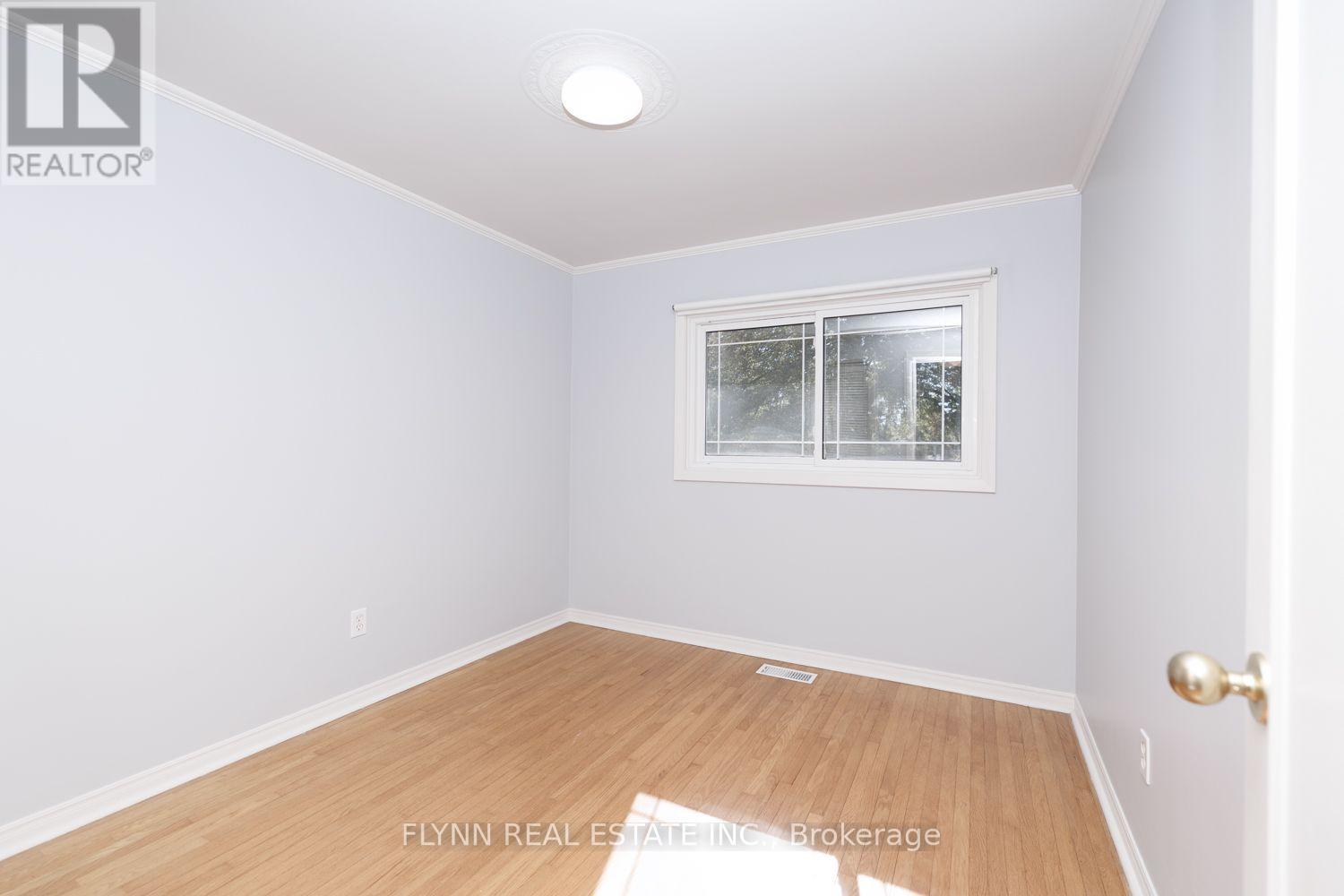 8968 Banting Avenue, Niagara Falls, ON photo 20