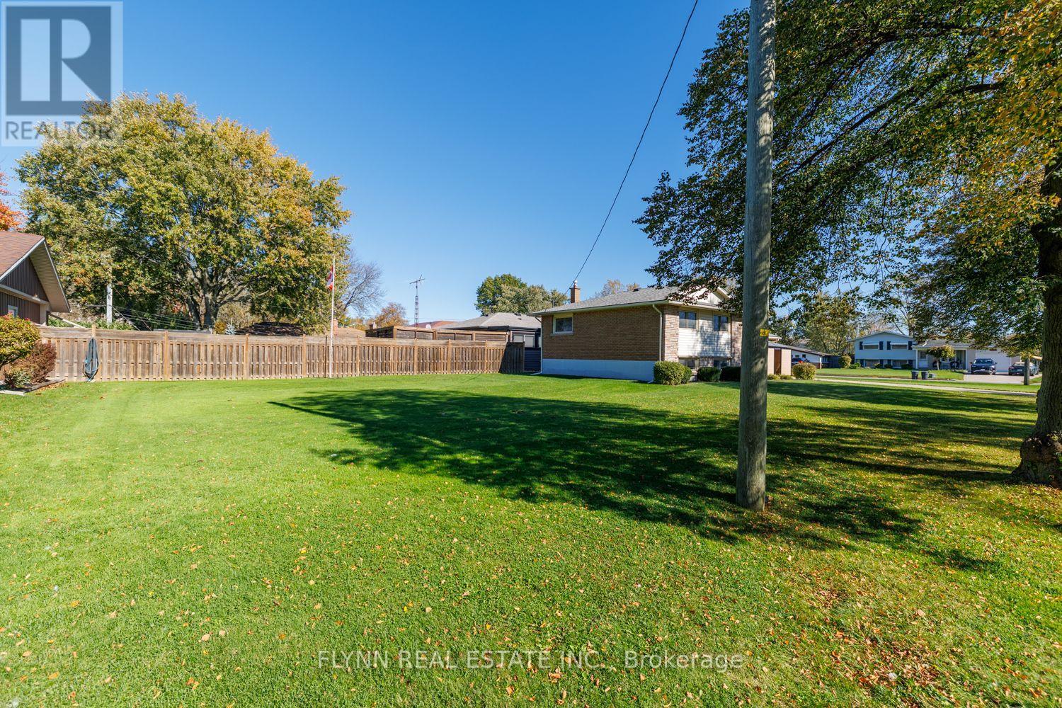 8968 Banting Avenue, Niagara Falls, ON photo 33