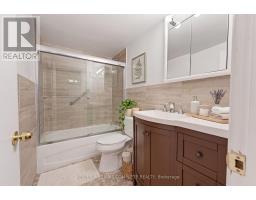 210 - 11 Woodman Drive S, Hamilton, ON L8K4E3 Photo 17