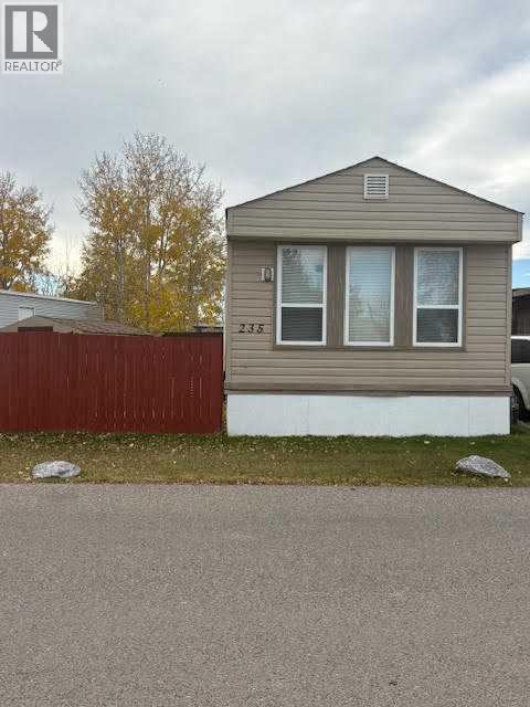 235, 6220 17 Avenue SE, Calgary