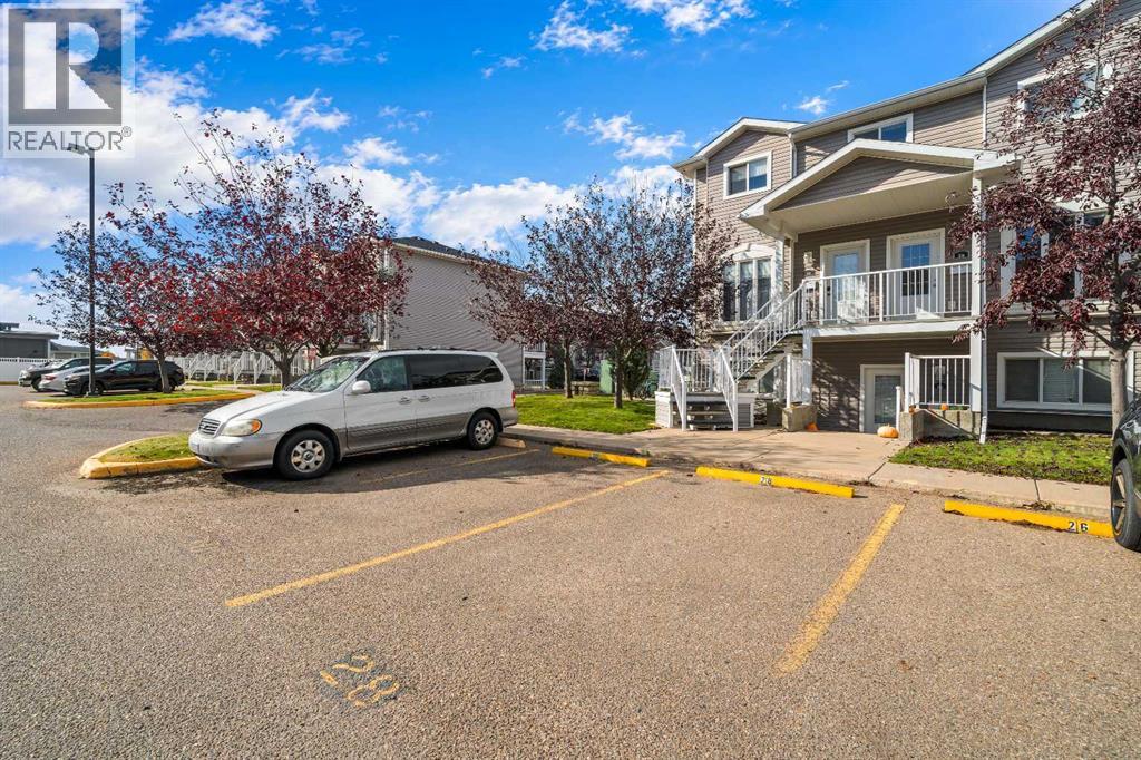 28 Somerset Lane SE, Medicine Hat — photo 24