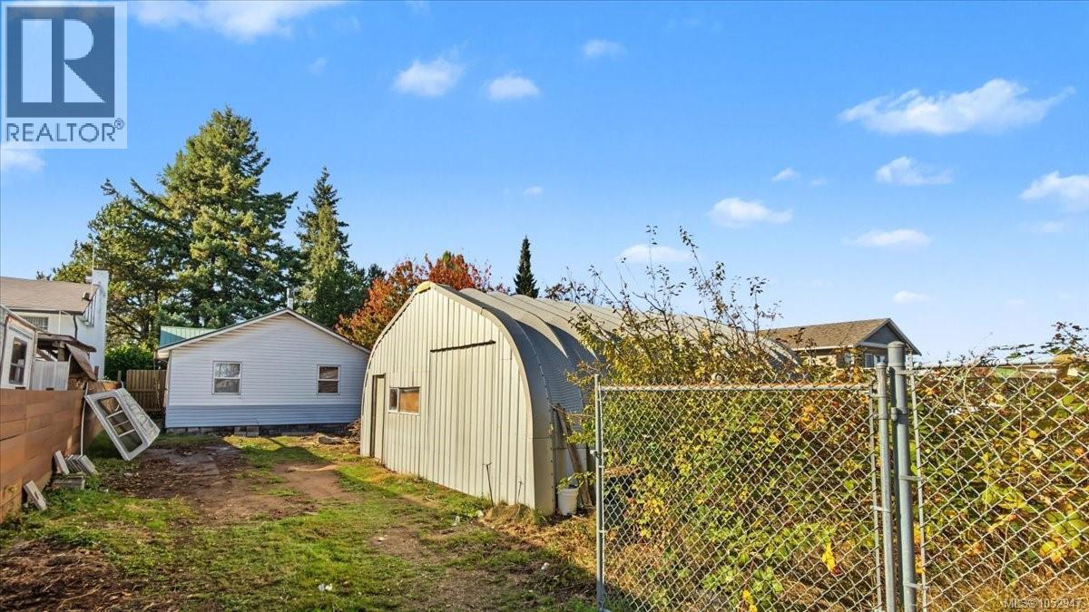 641 Dogwood St, Campbell River