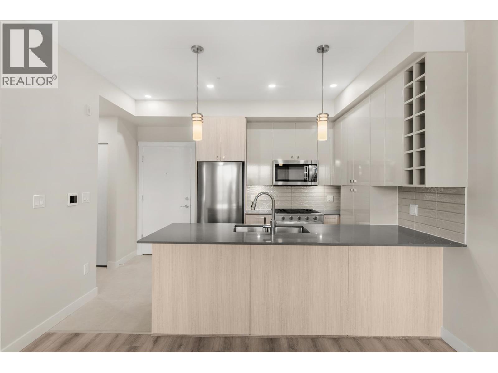 506 23222 GILLEY ROAD, Richmond - Image 1