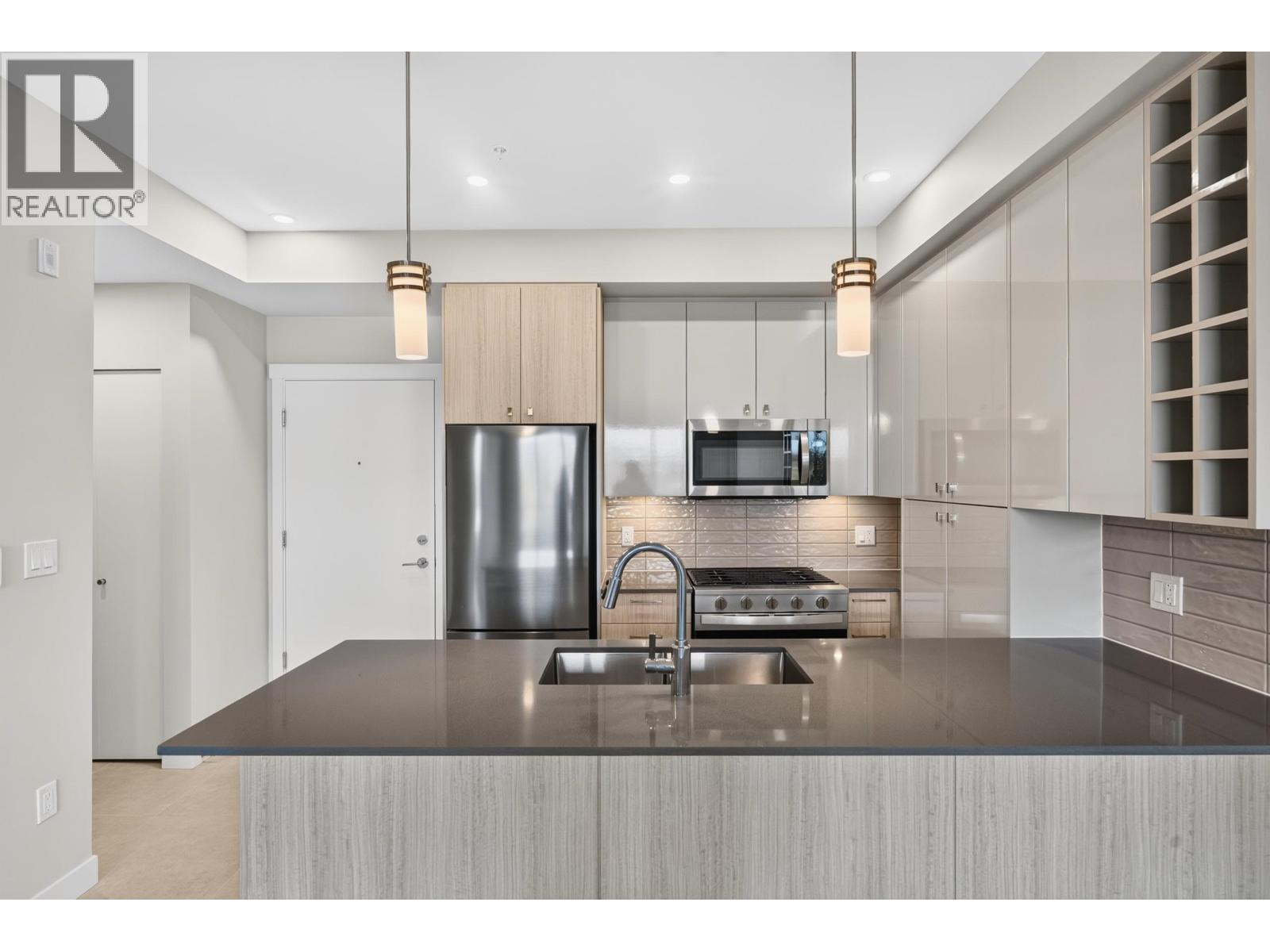 506 23222 GILLEY ROAD, Richmond - Image 1