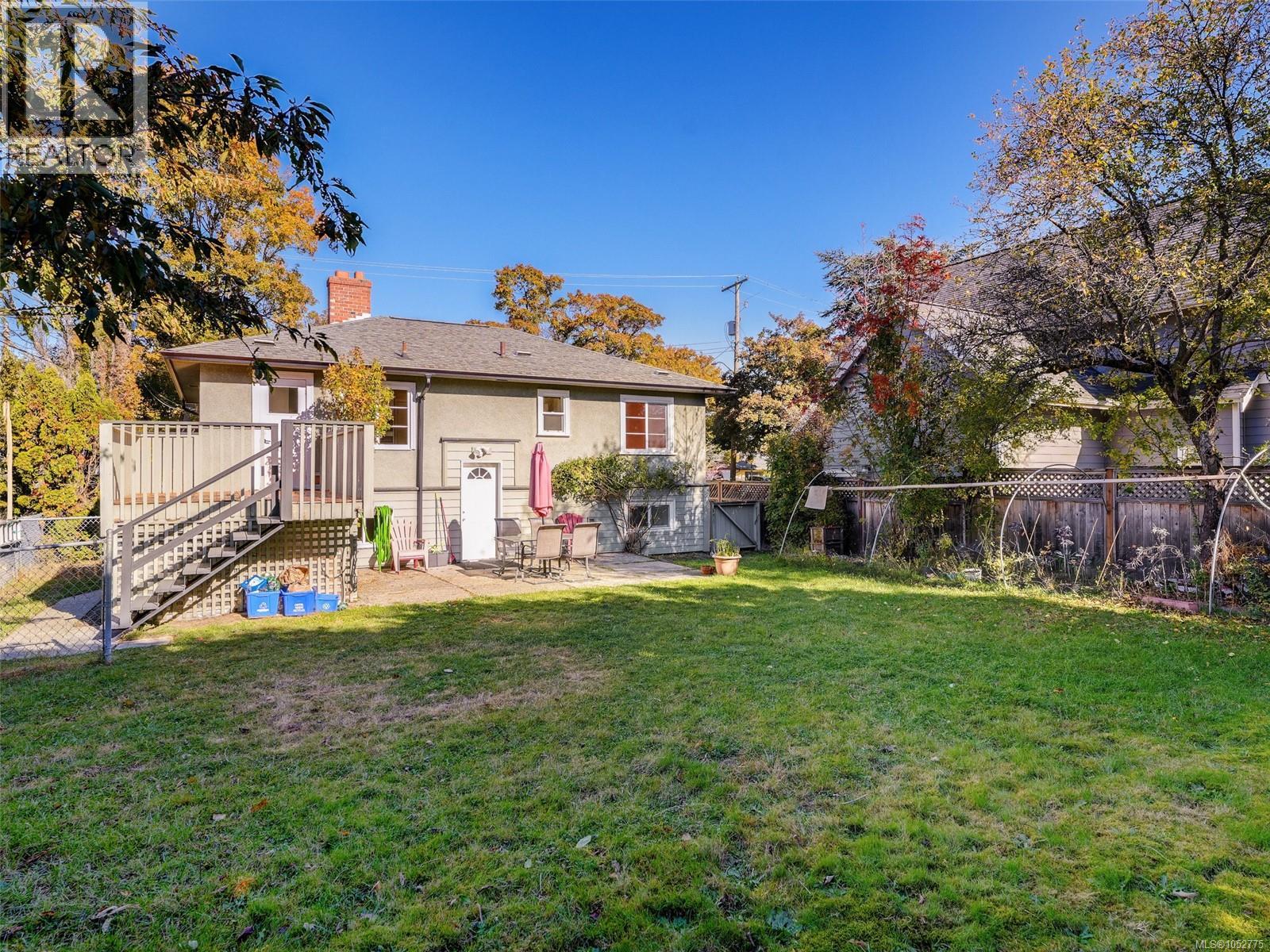 1451 Lang St - 20