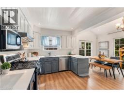 Kitchen - 40 Valleyview Drive, Ancaster, ON L9G2A5 Photo 15
