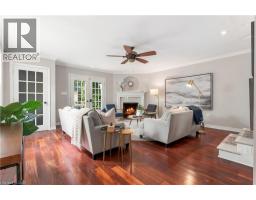 Family room - 40 Valleyview Drive, Ancaster, ON L9G2A5 Photo 12