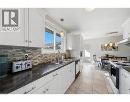 4pc Bathroom - 22 Mckay Street, Cayuga, ON N0A1E0 Photo 9