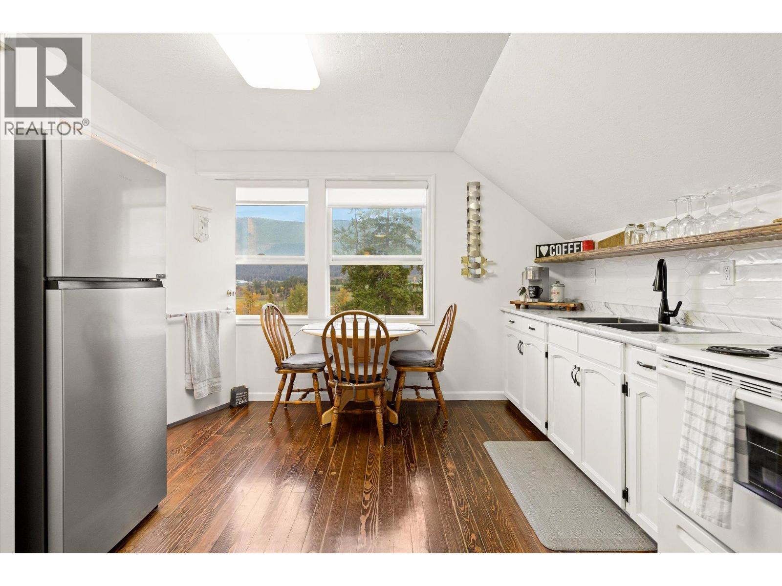 4652 Highway 97A, Armstrong - Image 1