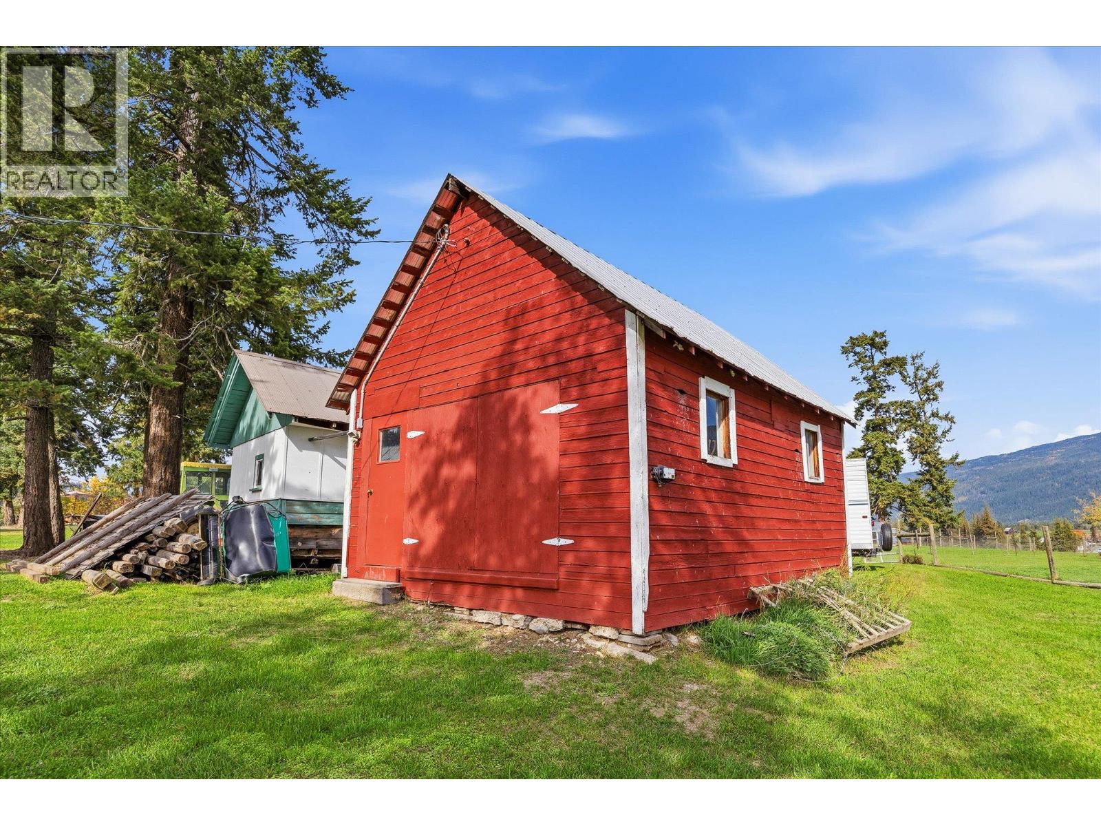 4652 Highway 97A, Armstrong - Image 1