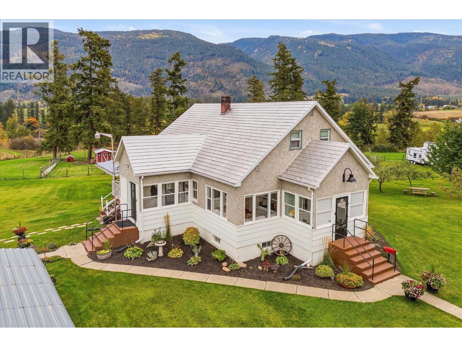 4652 Highway 97A - 78