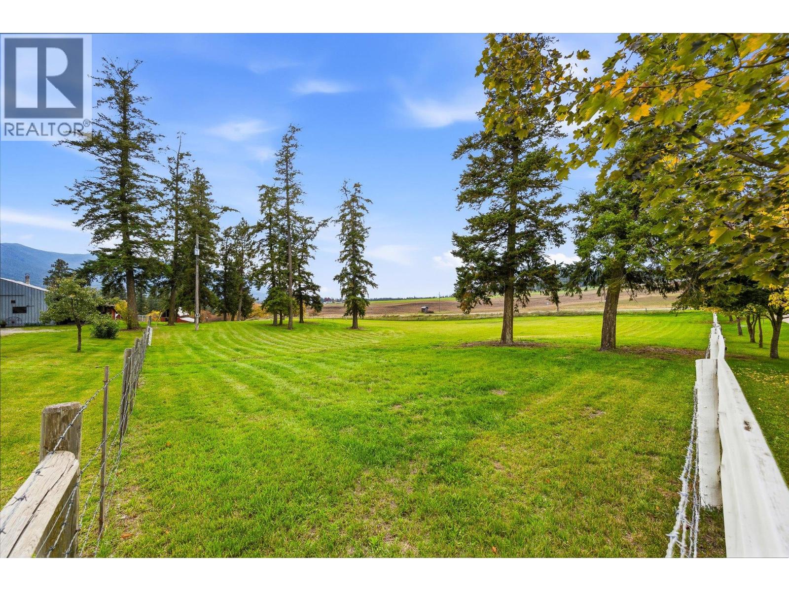 4652 Highway 97A, Armstrong - Image 1