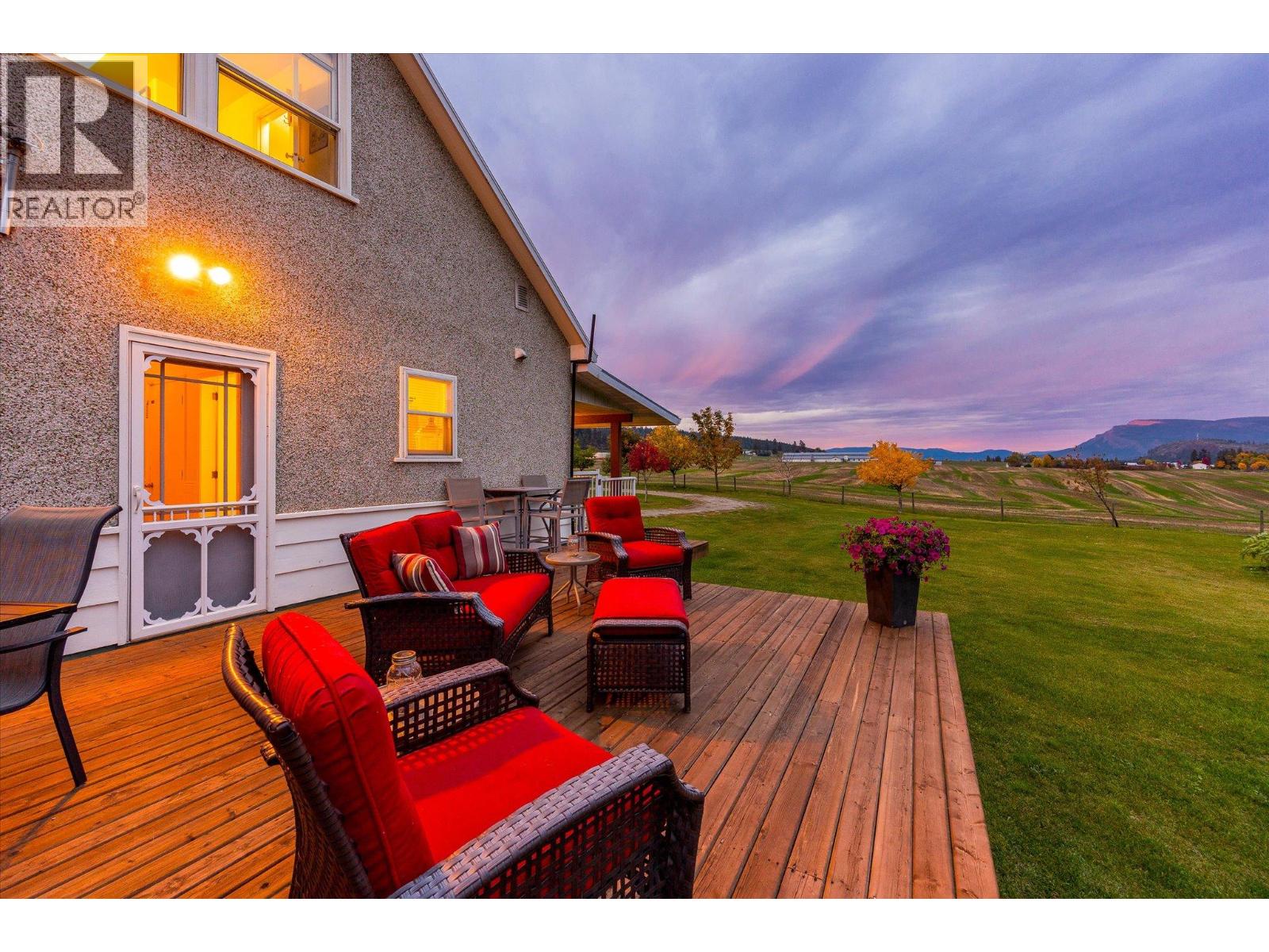 4652 Highway 97A - 92