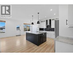 4pc Bathroom - 110 Baysprings Gardens Sw, Airdrie, AB T4B5C5 Photo 9