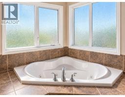 14 Thyrza Burkitt Place, Lethbridge, AB T1H5M5 Photo 28
