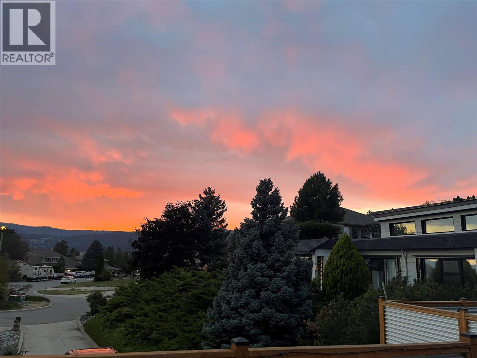  3226 Sunset Place, West Kelowna