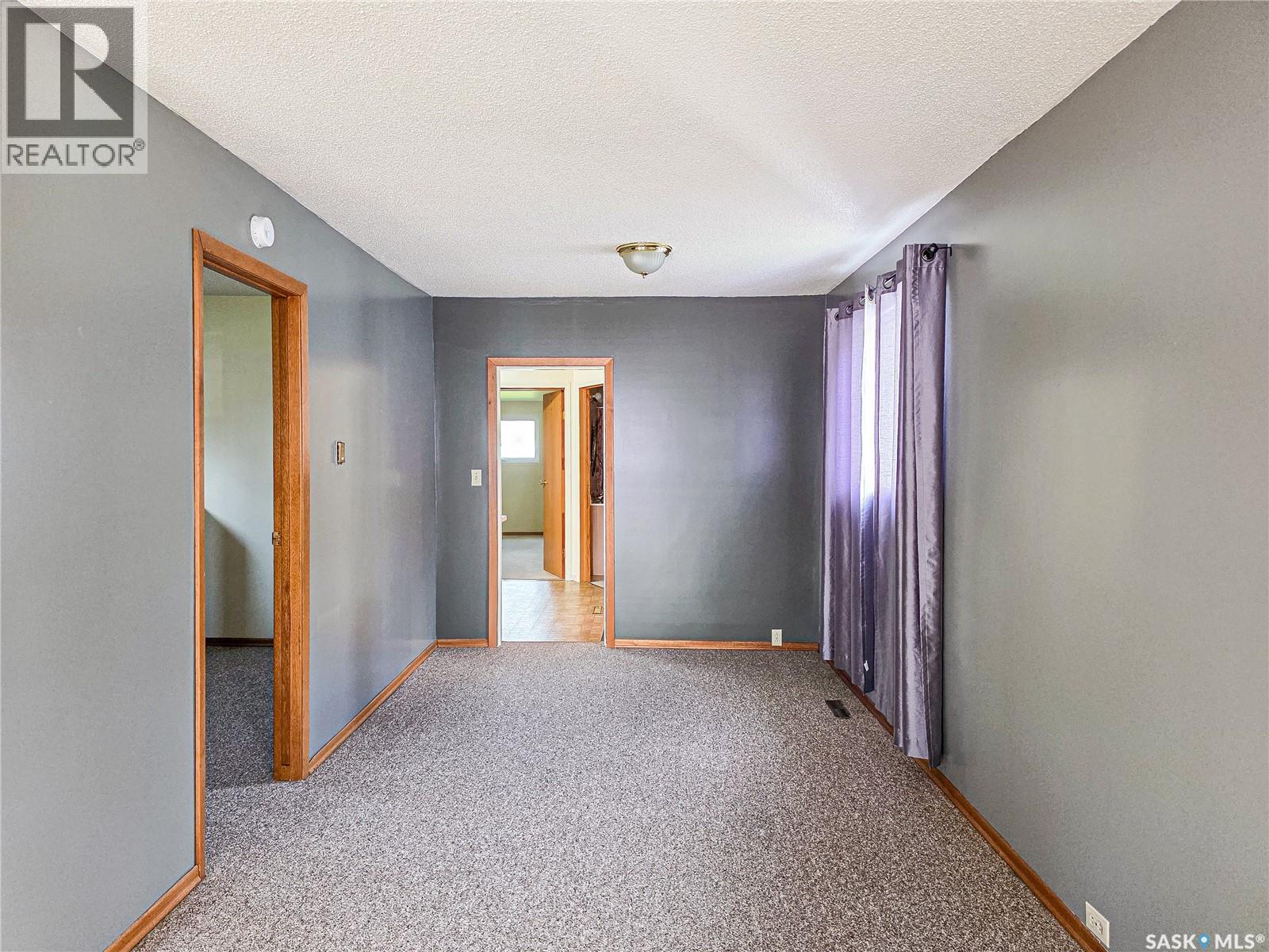 142 5th AVENUE W, Melville — photo 16