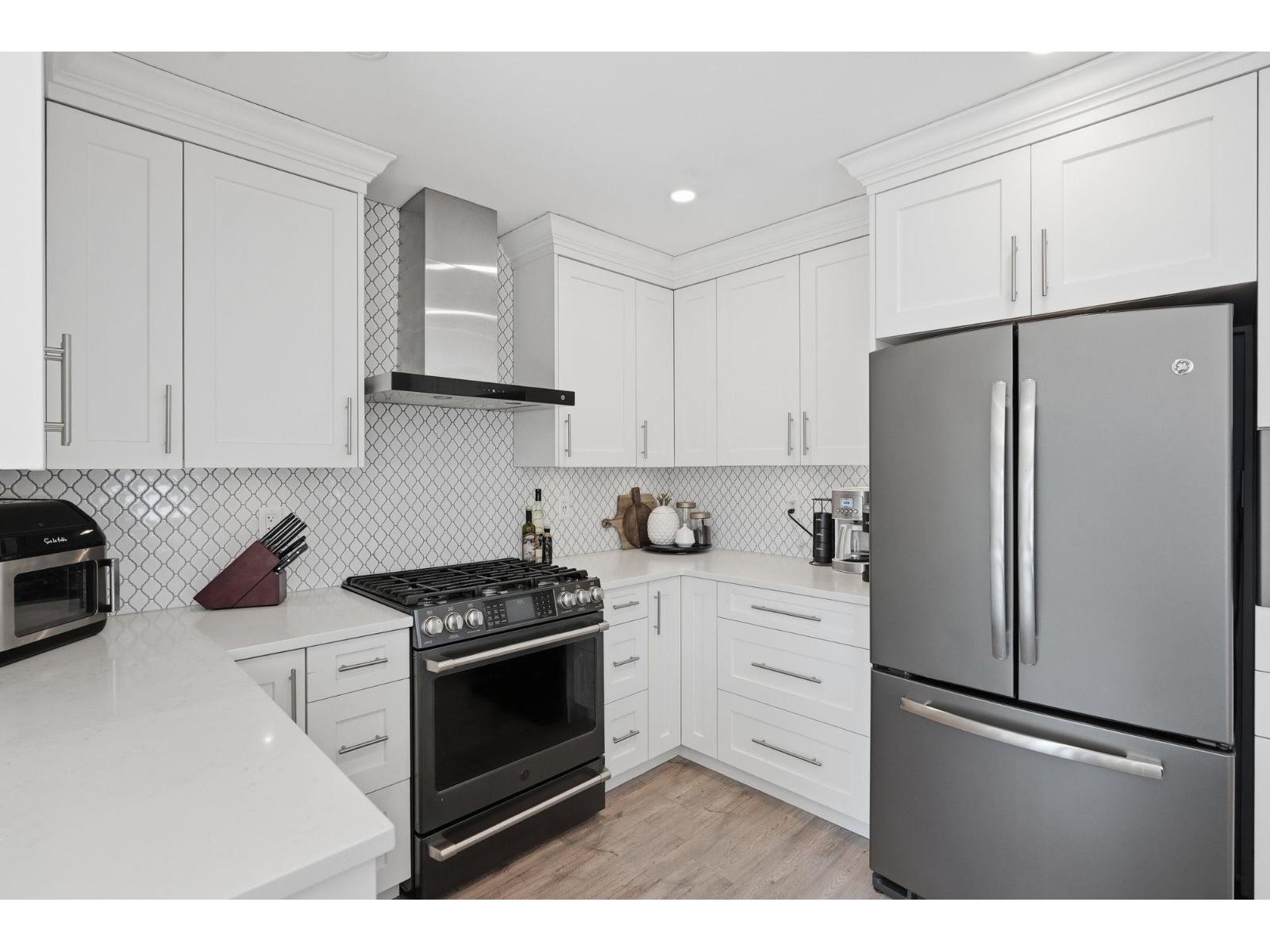 27856 WHISTLE DRIVE, Abbotsford - Image 1