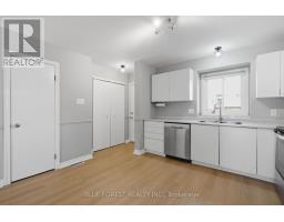 Bathroom - 8 - 1920 Culver Drive, London East, ON N5V4P4 Photo 7