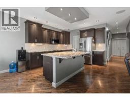 5pc Bathroom - 42 Auburn Glen Circle Se, Calgary, AB T3M0K8 Photo 10