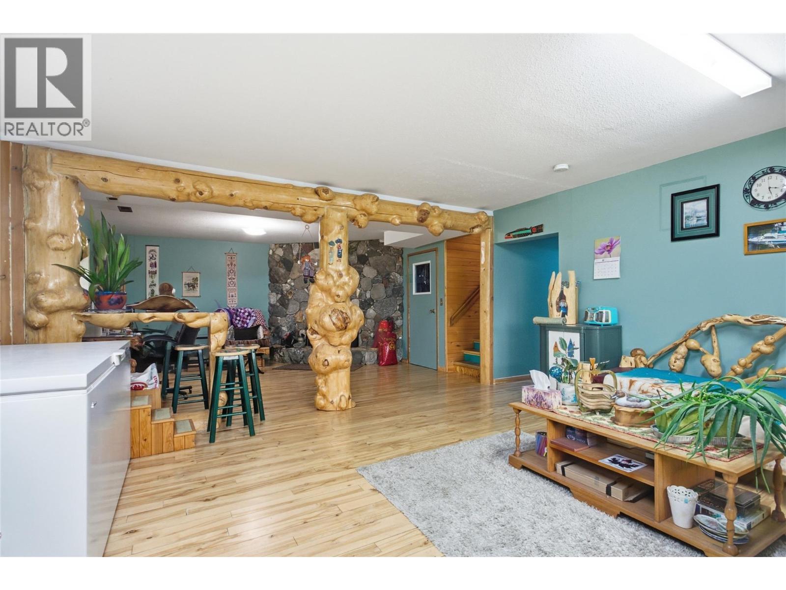 9736 Cariboo 97 Highway - 49
