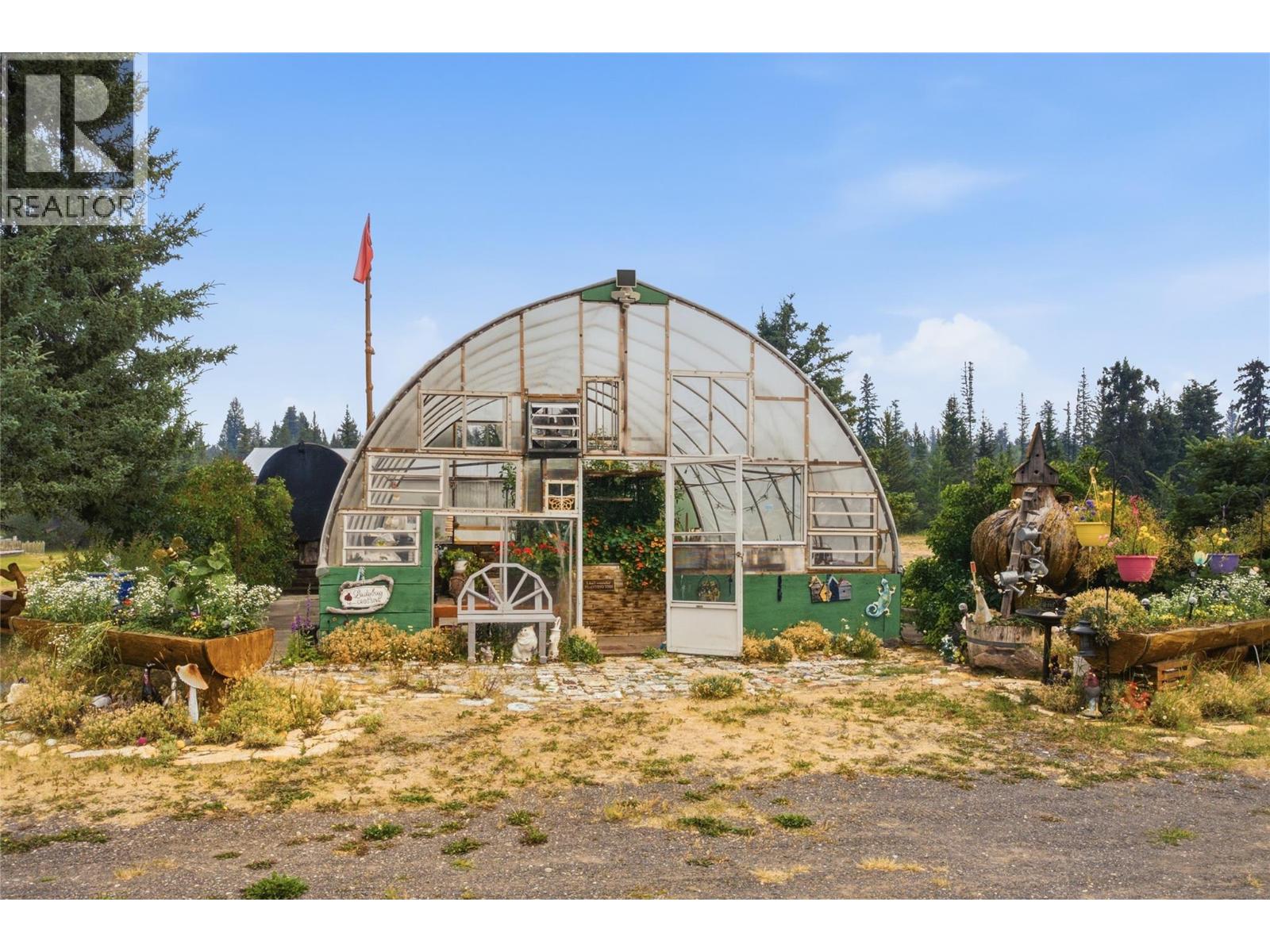 9736 Cariboo 97 Highway - 15