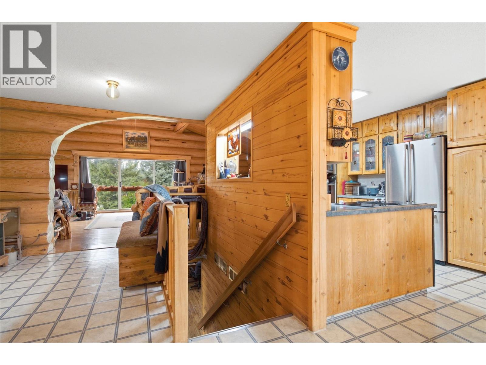9736 Cariboo 97 Highway - 30
