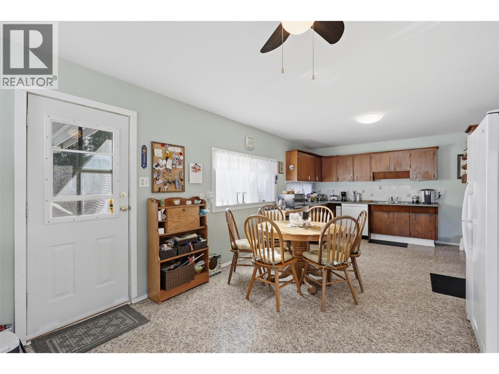 2499 Fleetwood Avenue - 15