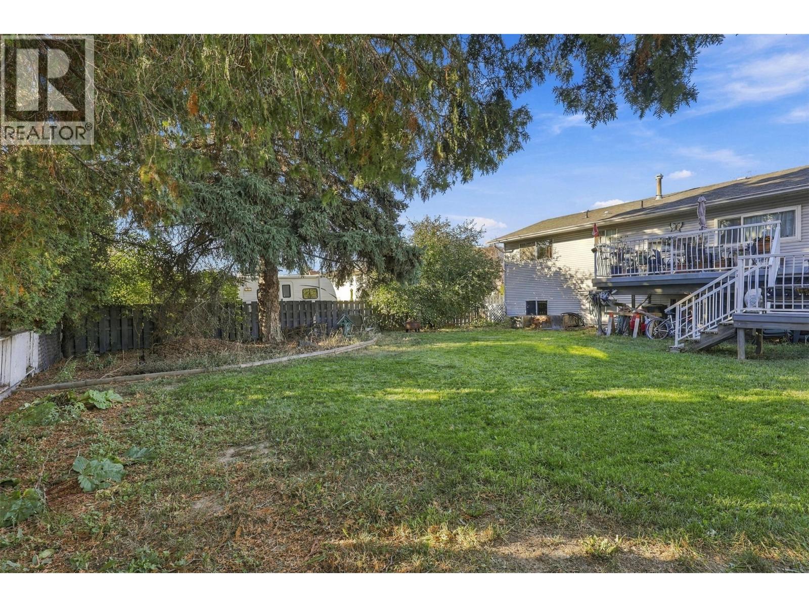 2499 Fleetwood Avenue - 60