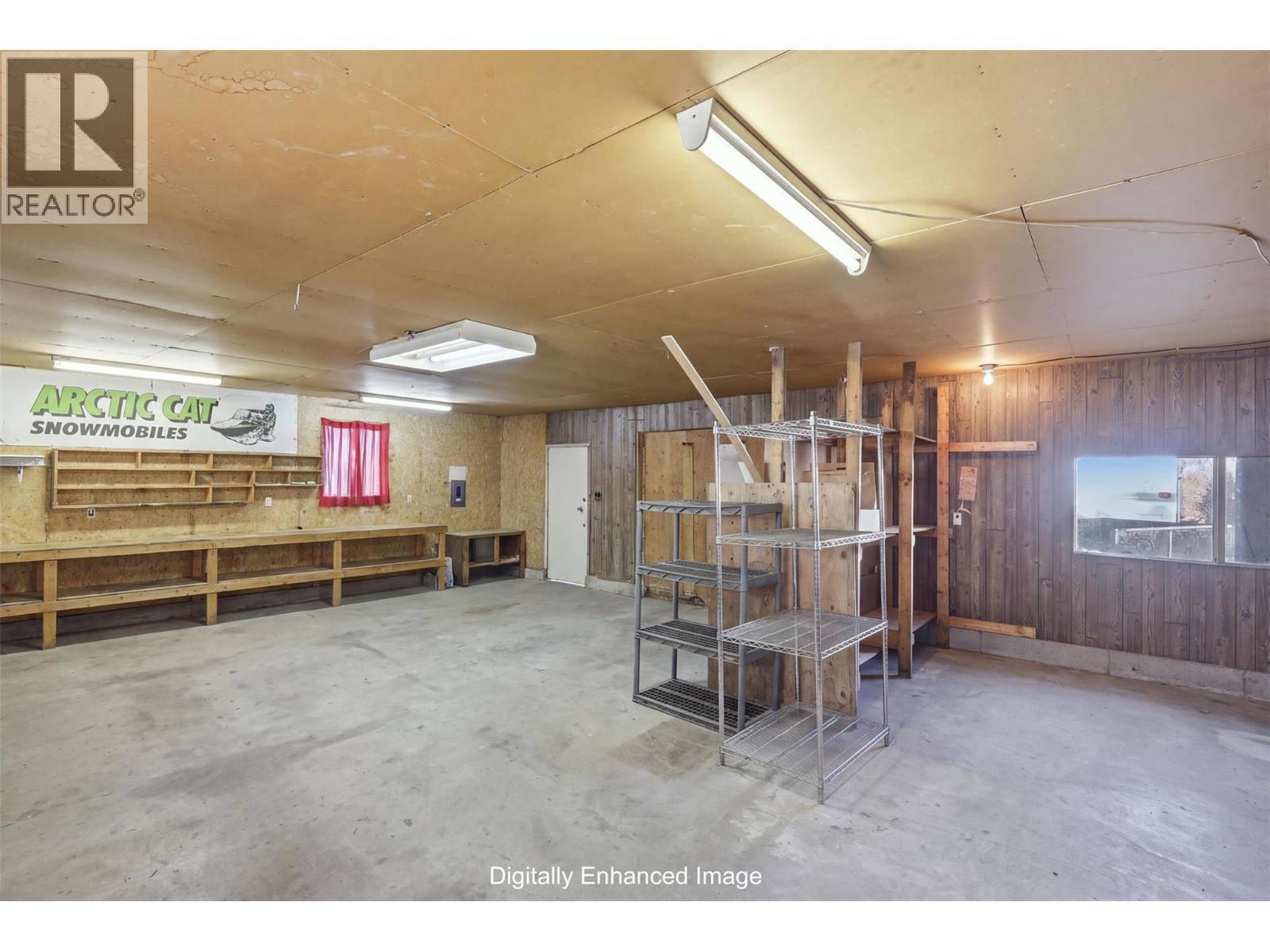 2499 Fleetwood Avenue - 54
