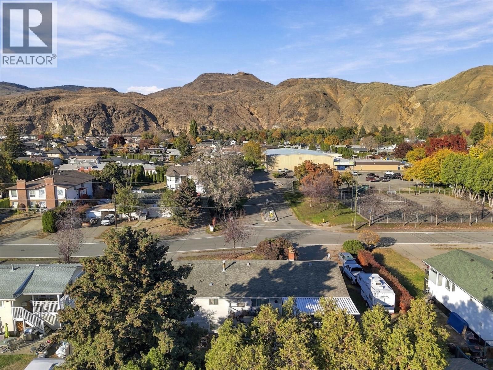 2499 Fleetwood Avenue - 67