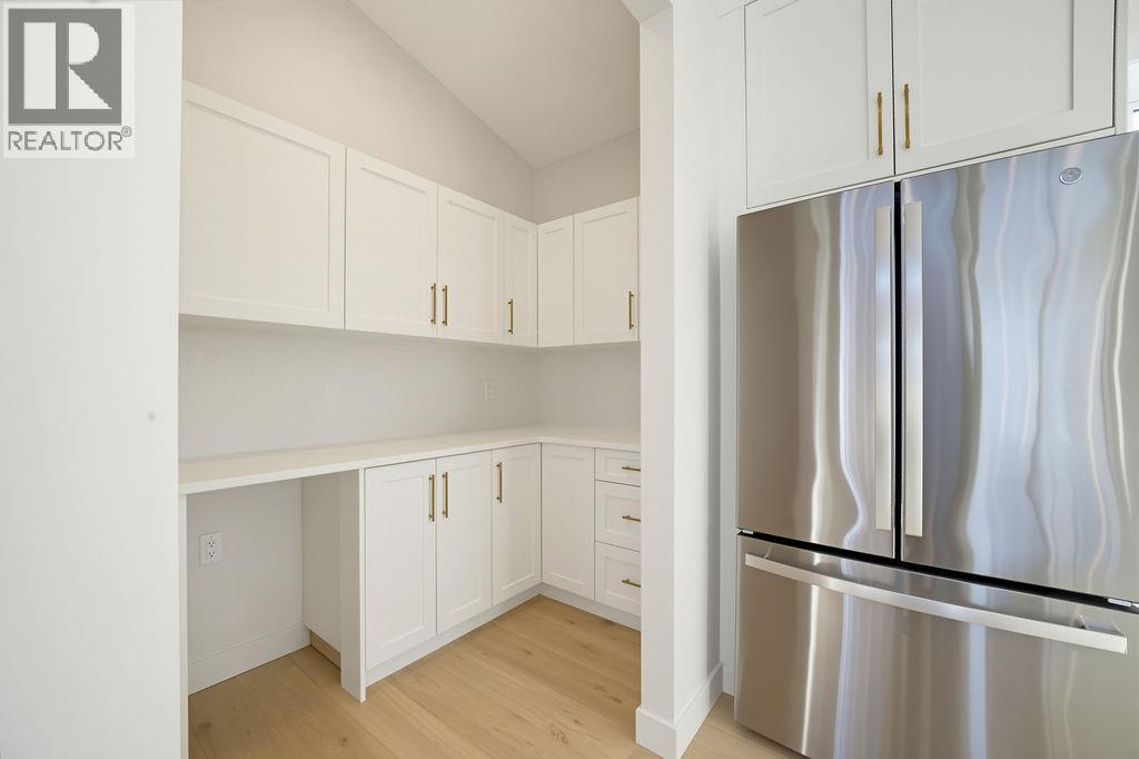 #2 1080 9 Avenue NE - 16