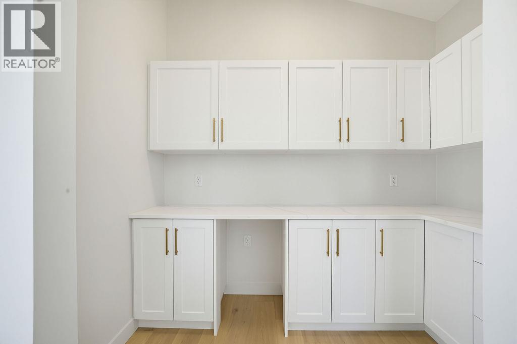#2 1080 9 Avenue NE - 17