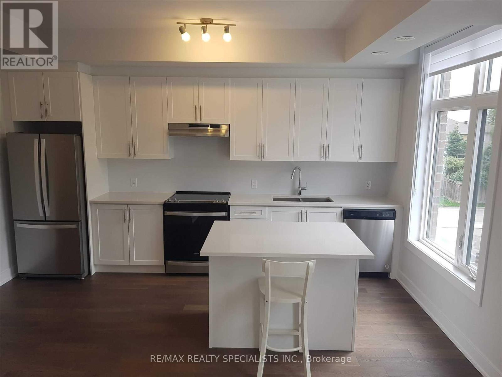 205 - 9560 ISLINGTON AVENUE, Vaughan (Sonoma Heights) — photo 3